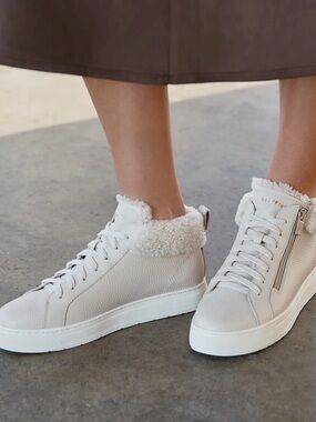 Frankie4 Miles Ecru/Shearling women’s sneaker-new-size 10